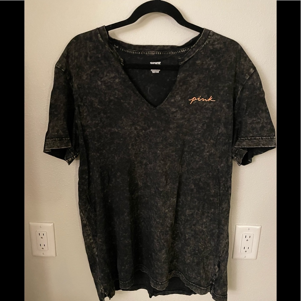 Victoria’s Secret Peace Shirt like new Size XL